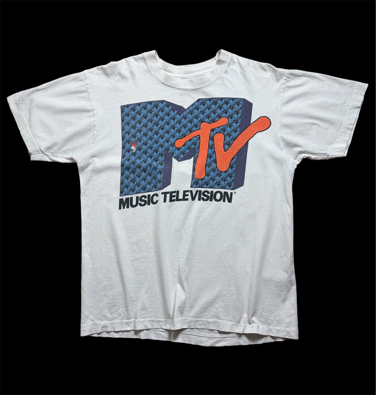 Vintage 90s MTV Music Television Logo T-Shirt — Fruit of the Loom Made in USA — L