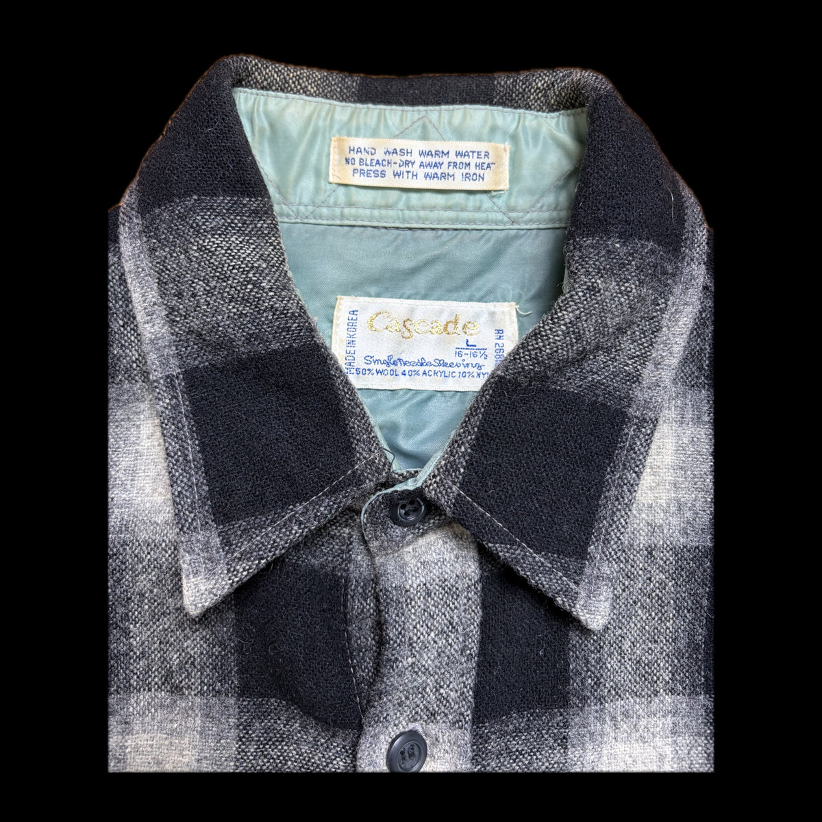 70s Cascade Shadow Plaid Wool Shirt L — Black / Flap Pockets / Quilted Lining Vintage